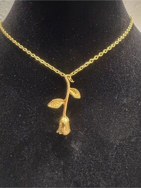 Gold Rose Pendant Necklace - Women’s Floral Jewelry